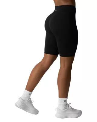 ICIW Define Seamless V-Shape Biker Shorts, Black
